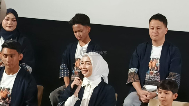 Farel Prayoga dalam konferensi pers film Air Mata di Ujung Sajadah 2 di kawasan Senayan, Jakarta, Jumat (12/9/2025). [FTNews.co.id/Selvianus Kopong Basar]